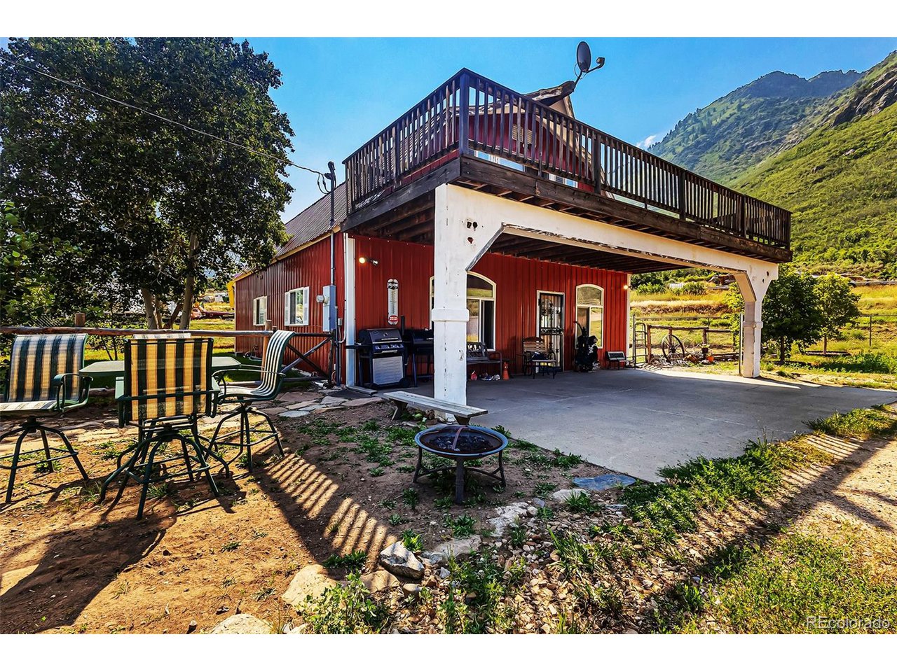 26101 16 16 1/10 Road Whitewater, CO 81527 - Photo 9 of 49 a front view of a house with garden