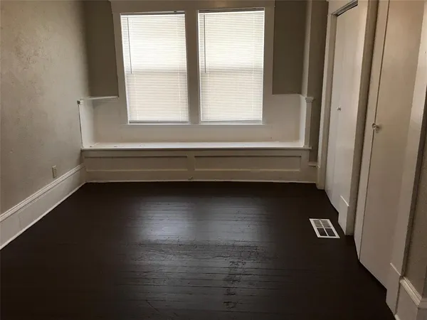 $1,350 | 1118 North Zang Boulevard, Unit 101, Dallas, TX 75203