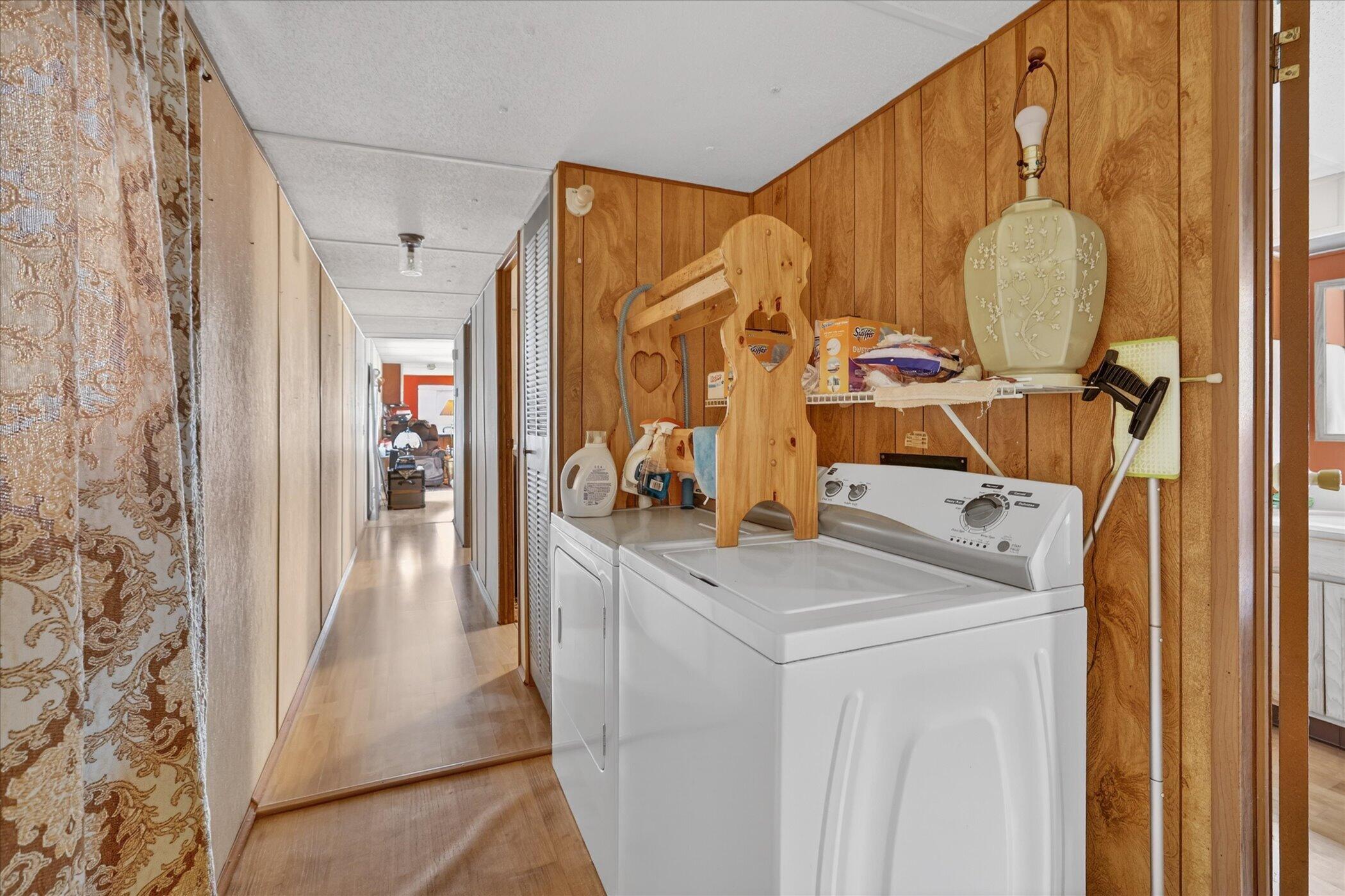 19449 Park Road Big Rapids, MI 49307 - Photo 15 of 35 14-19449-Park-Rd-Big-Rapids-Windowstill