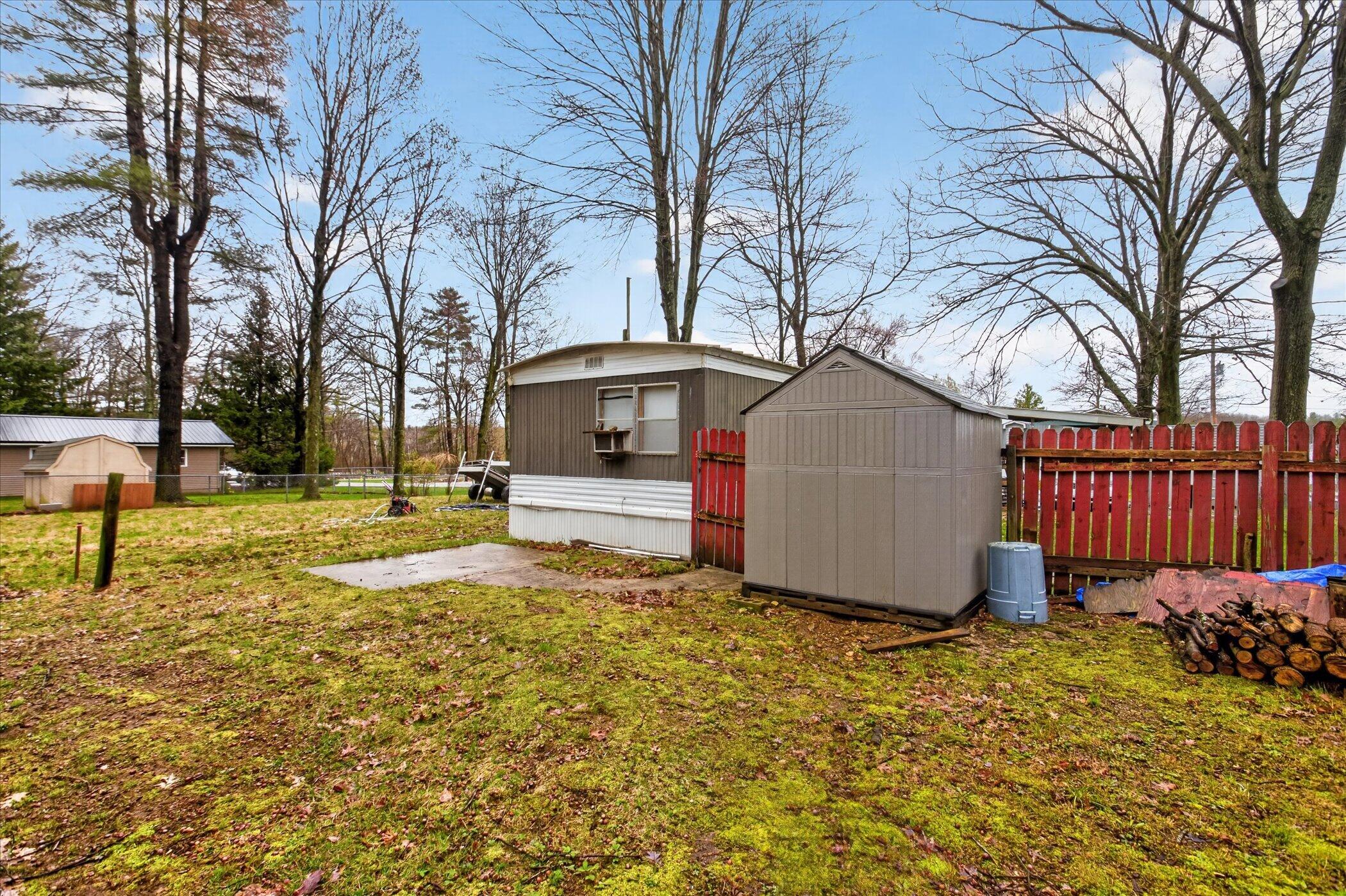 19449 Park Road Big Rapids, MI 49307 - Photo 23 of 35 23-19449-Park-Rd-Big-Rapids-Windowstill