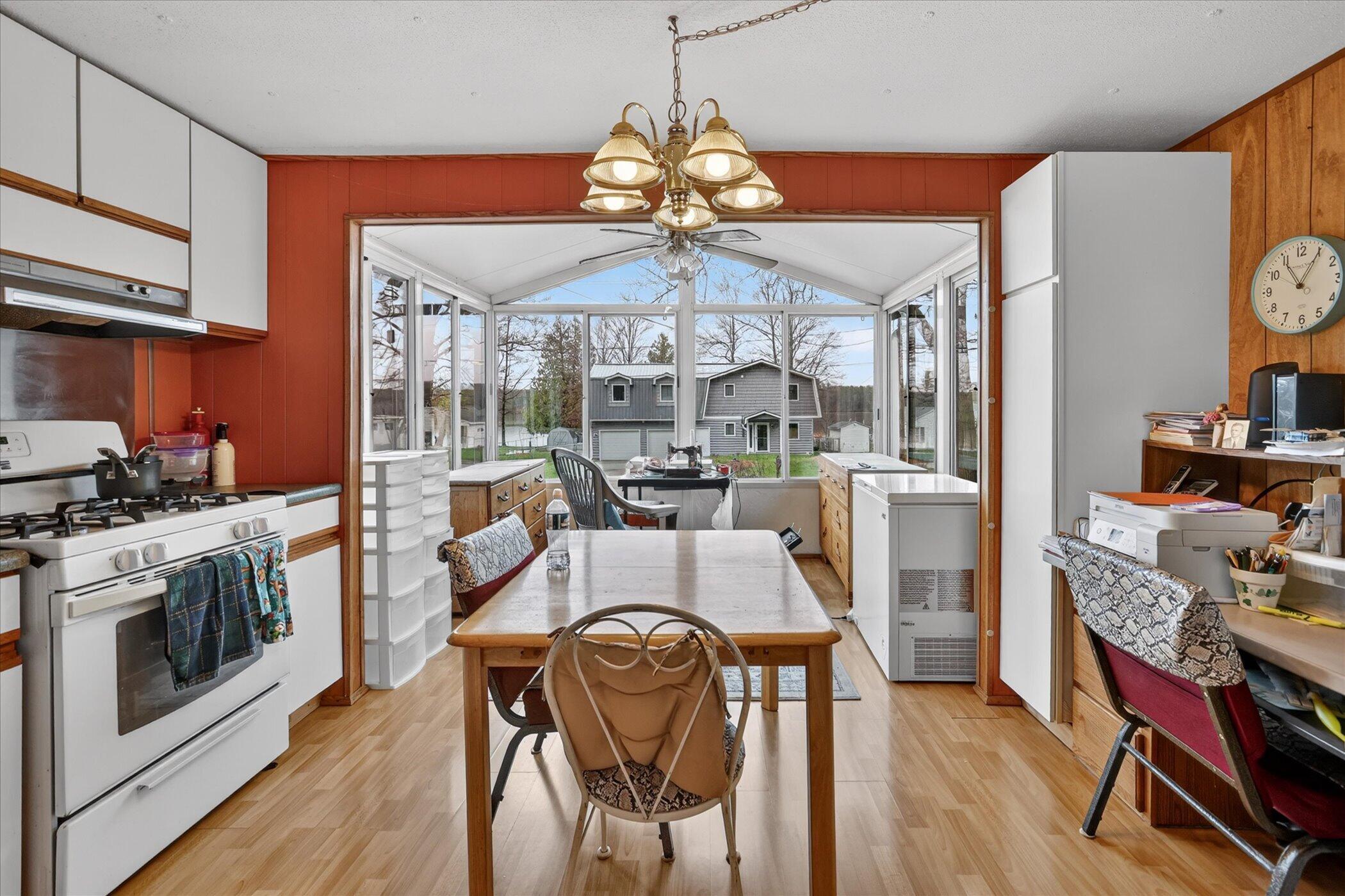 19449 Park Road Big Rapids, MI 49307 - Photo 9 of 35 11-19449-Park-Rd-Big-Rapids-Windowstill