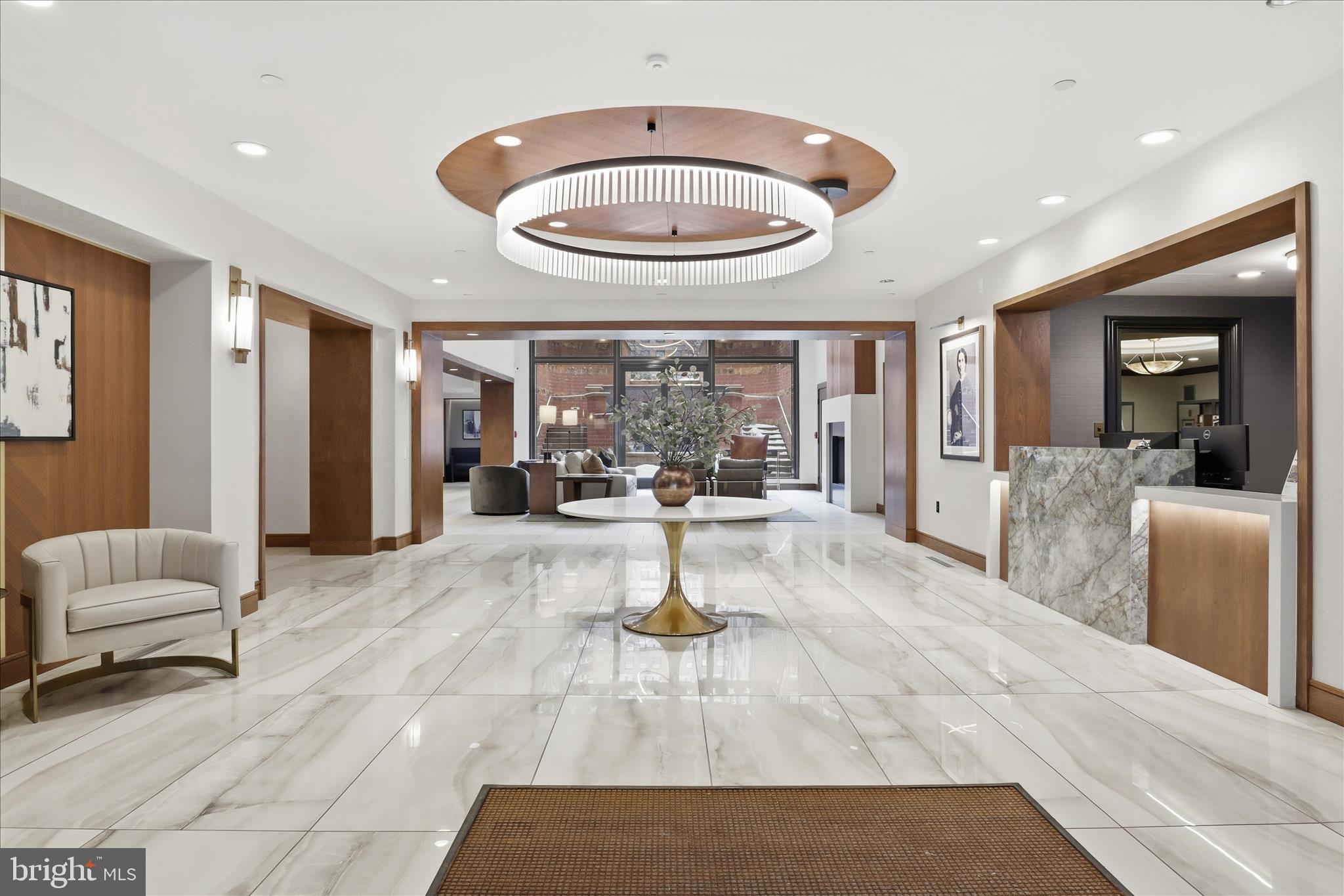 616 E Street Northwest, Unit 853 Washington, DC 20004 - Photo 3 of 44 Luxury Condominium