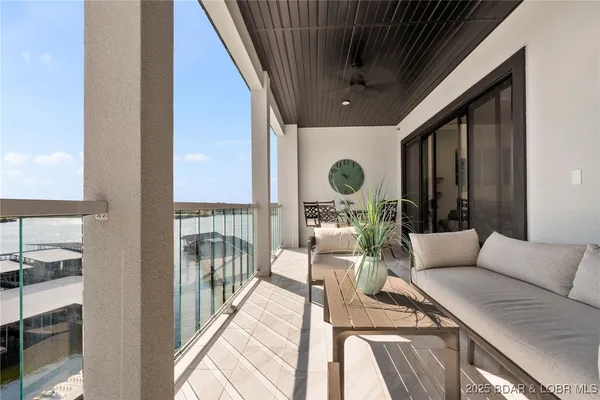 $739,500 | 1065 Topsider Lane, Unit 506, Osage Beach, MO 65065