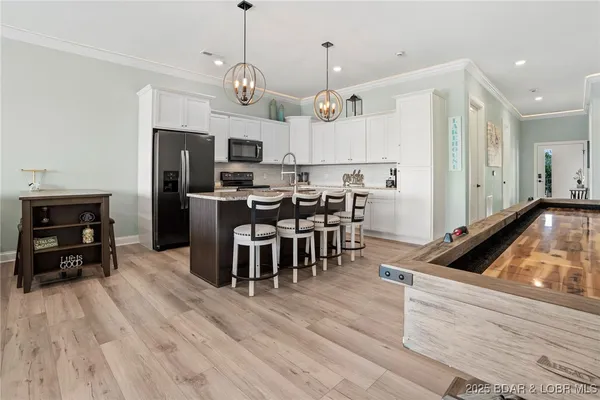 $739,500 | 1065 Topsider Lane, Unit 506, Osage Beach, MO 65065