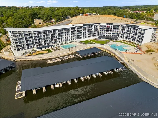 $739,500 | 1065 Topsider Lane, Unit 506, Osage Beach, MO 65065