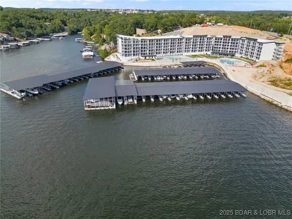 $739,500 | 1065 Topsider Lane, Unit 506, Osage Beach, MO 65065