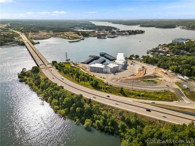 $739,500 | 1065 Topsider Lane, Unit 506, Osage Beach, MO 65065