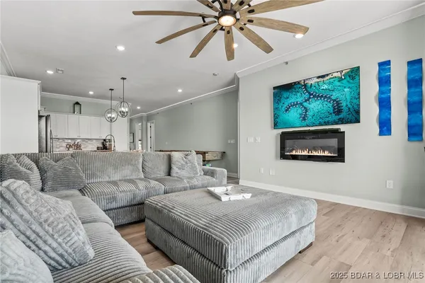 $739,500 | 1065 Topsider Lane, Unit 506, Osage Beach, MO 65065