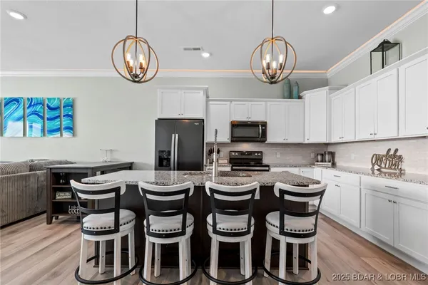 $739,500 | 1065 Topsider Lane, Unit 506, Osage Beach, MO 65065