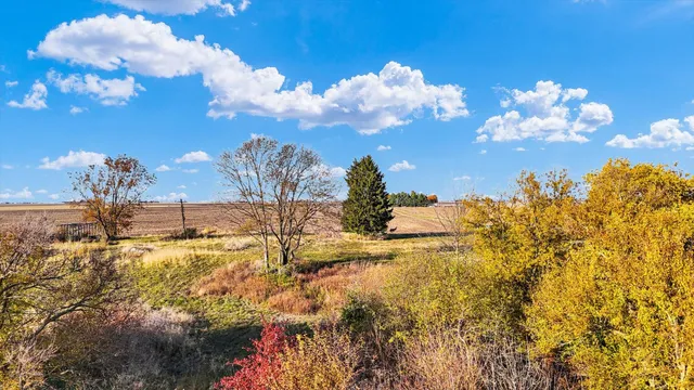 $349,900 | 2123 County Road 1700 North, St. Joseph, IL 61873