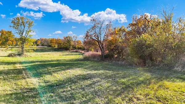 $325,000 | 2123 County Road 1700 North, St. Joseph, IL 61873