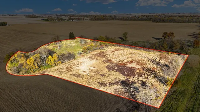 $349,900 | 2123 County Road 1700 North, St. Joseph, IL 61873