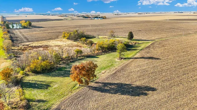 $349,900 | 2123 County Road 1700 North, St. Joseph, IL 61873