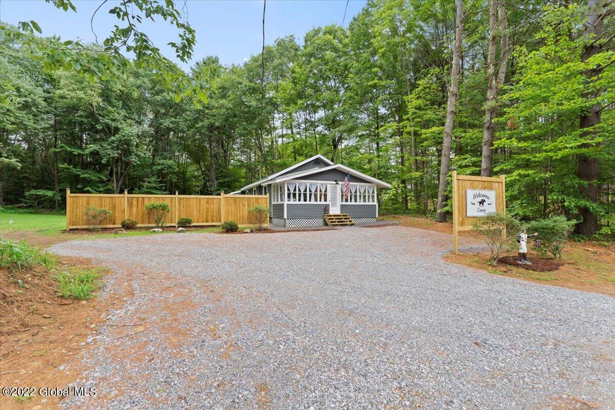 6017 West Middle Line Road Galway, NY 12074 - Photo 2 of 39 03-DSC07604