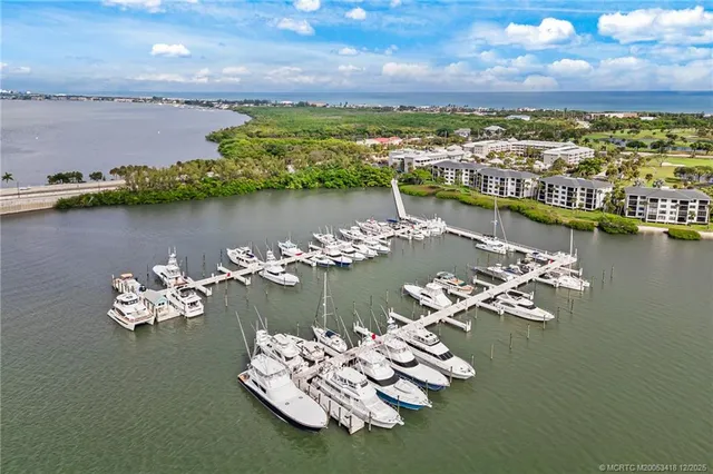 $350,000 | 40 Northeast Plantation Road, Unit 306, Stuart, FL 34996