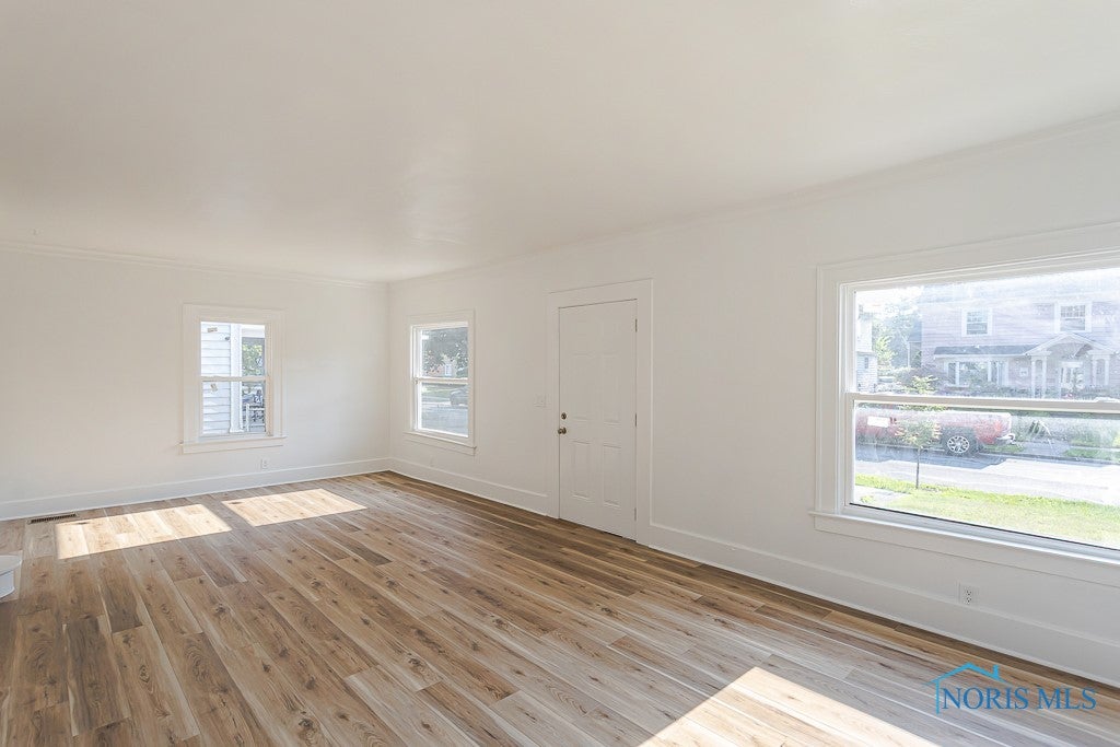 2032 Perth Street Toledo, OH 43607 - Photo 6 of 43 Gallery Image 6