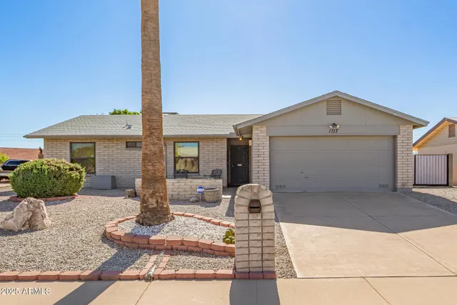 $349,900 | 1717 West 15th Lane, Apache Junction, AZ 85120