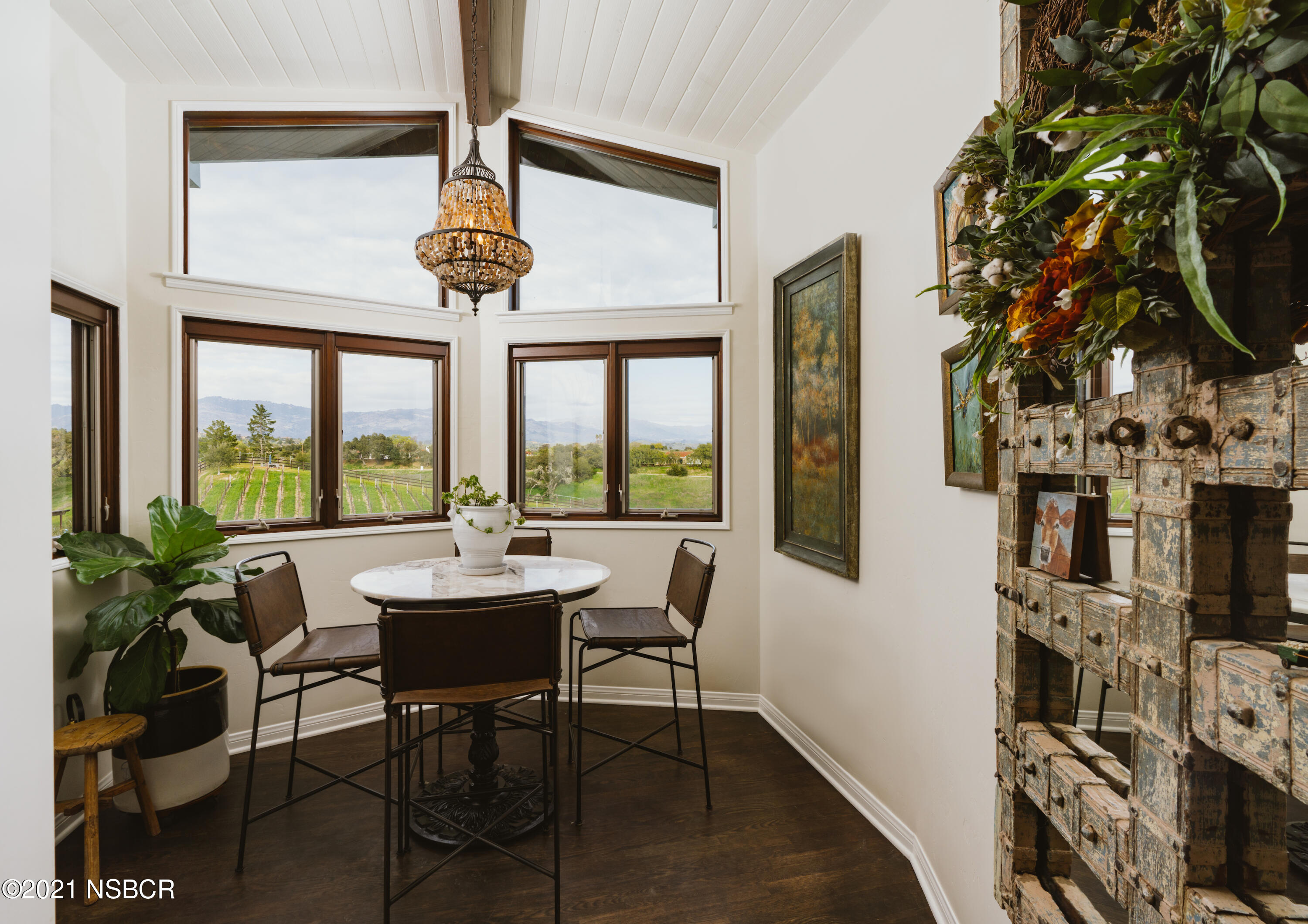 2968 Canada Este Road Santa Ynez, CA 93460 - Photo 10 of 37 Breakfast Nook