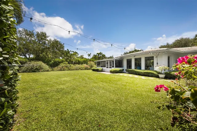 a front view of house with yard