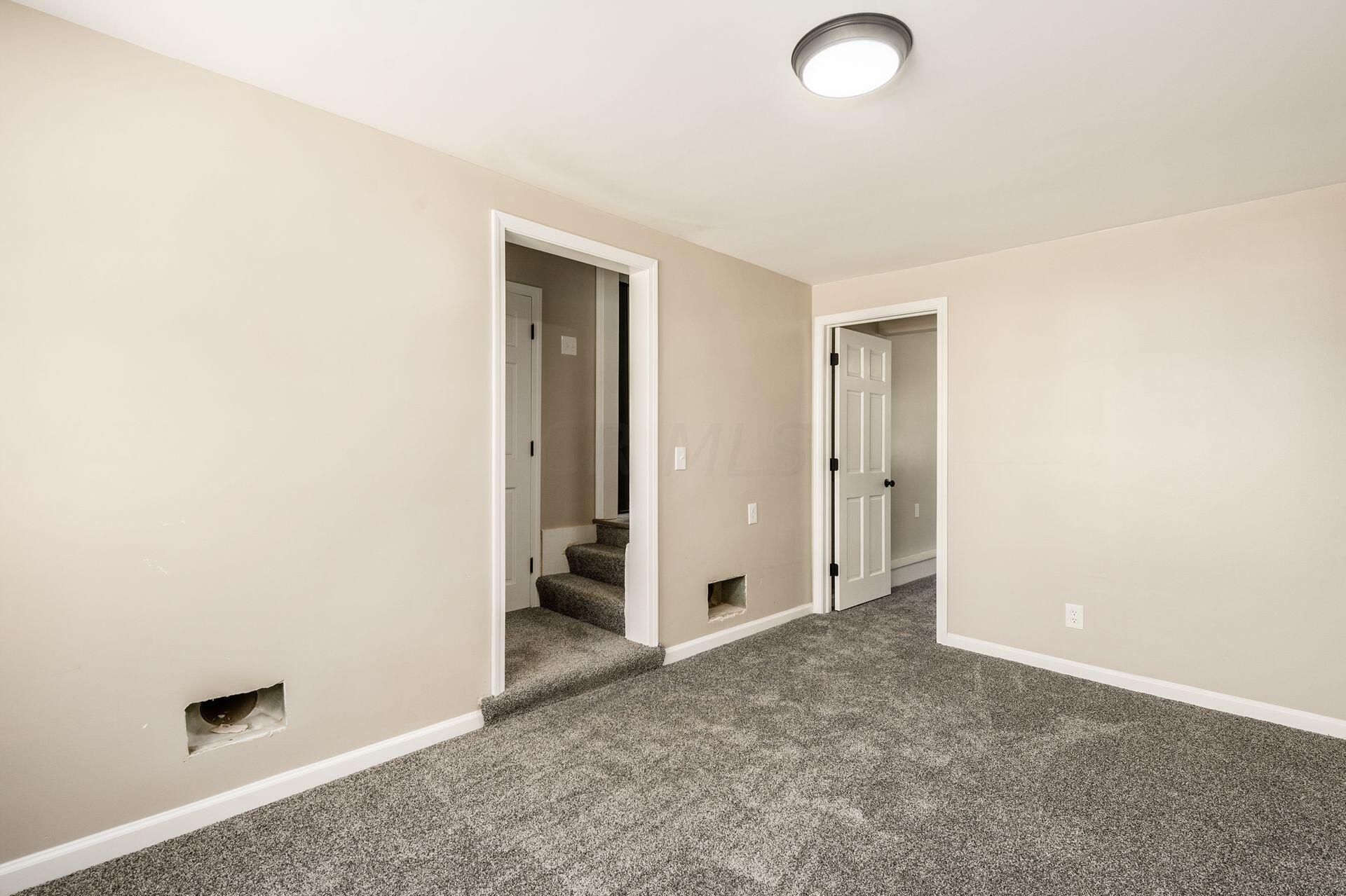 251 North Kellner Road Columbus, OH 43209 - Photo 20 of 31 Den