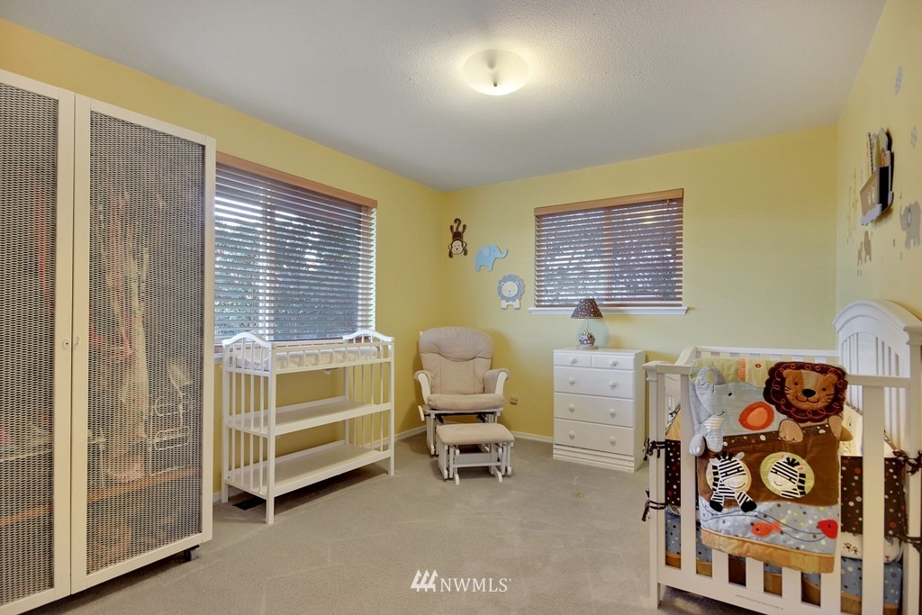 6216 Agnes Road Northeast Tacoma, WA 98422 - Photo 14 of 25 Gallery Image 14