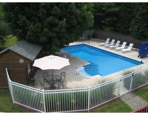 67 Hamilton Road Northborough, MA 01532 - Photo 3 of 22 Gallery Image 3