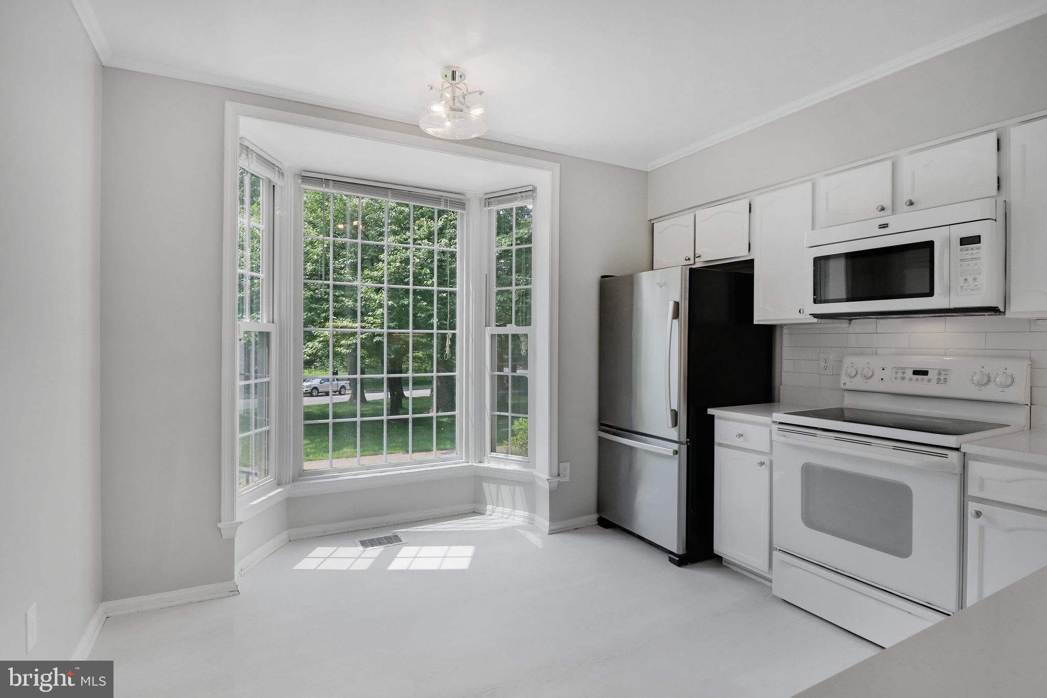 6806 Melrose Drive McLean, VA 22101 - Photo 4 of 63