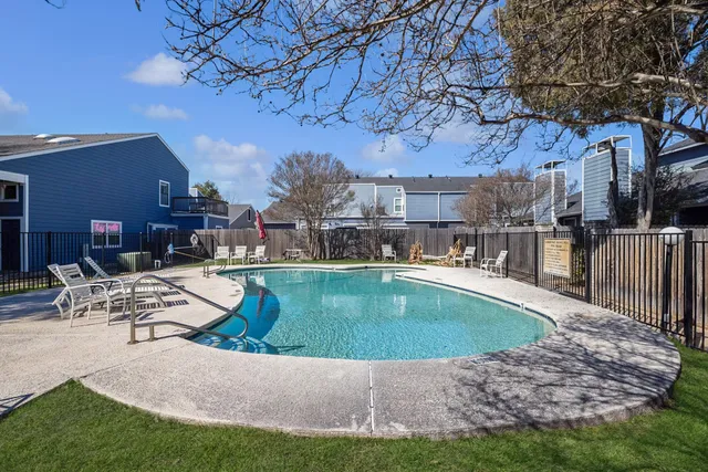 $249,000 | 1010 West Rundberg Lane, Unit 30, Austin, TX 78758