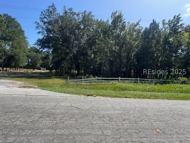 $200,000 | 7352 Grays Highway, Ridgeland, SC 29936