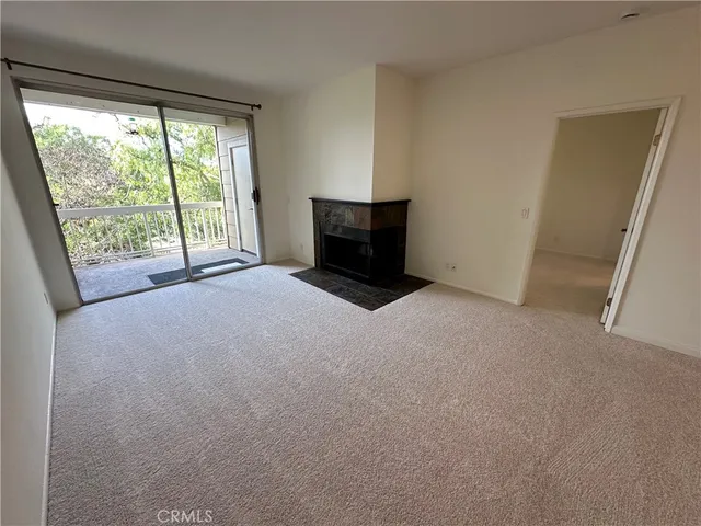 $530,000 | 20191 Cape Coral Lane, Unit 214, Huntington Beach, CA 92646