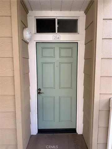 $530,000 | 20191 Cape Coral Lane, Unit 214, Huntington Beach, CA 92646