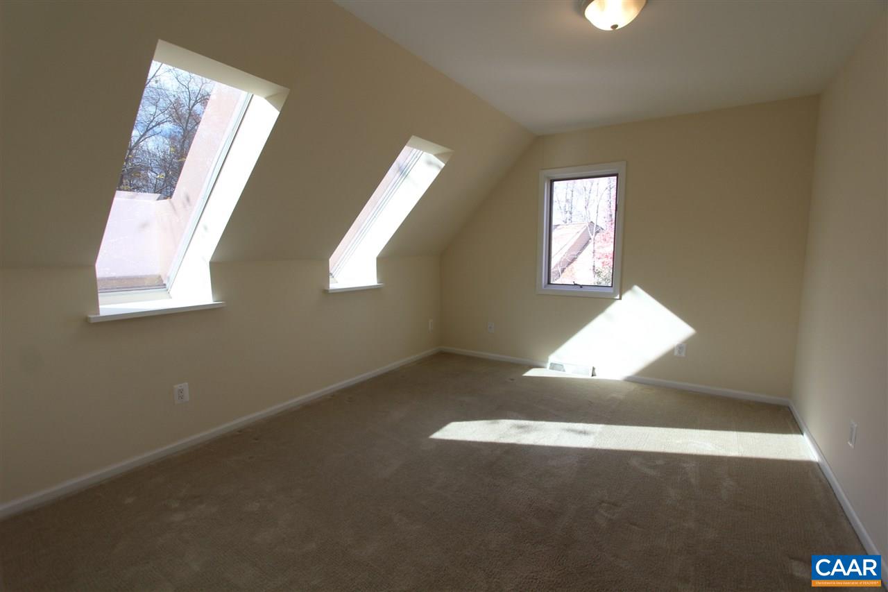 1237 Timberbranch Court Charlottesville, VA 22902 - Photo 17 of 21 Gallery Image 17