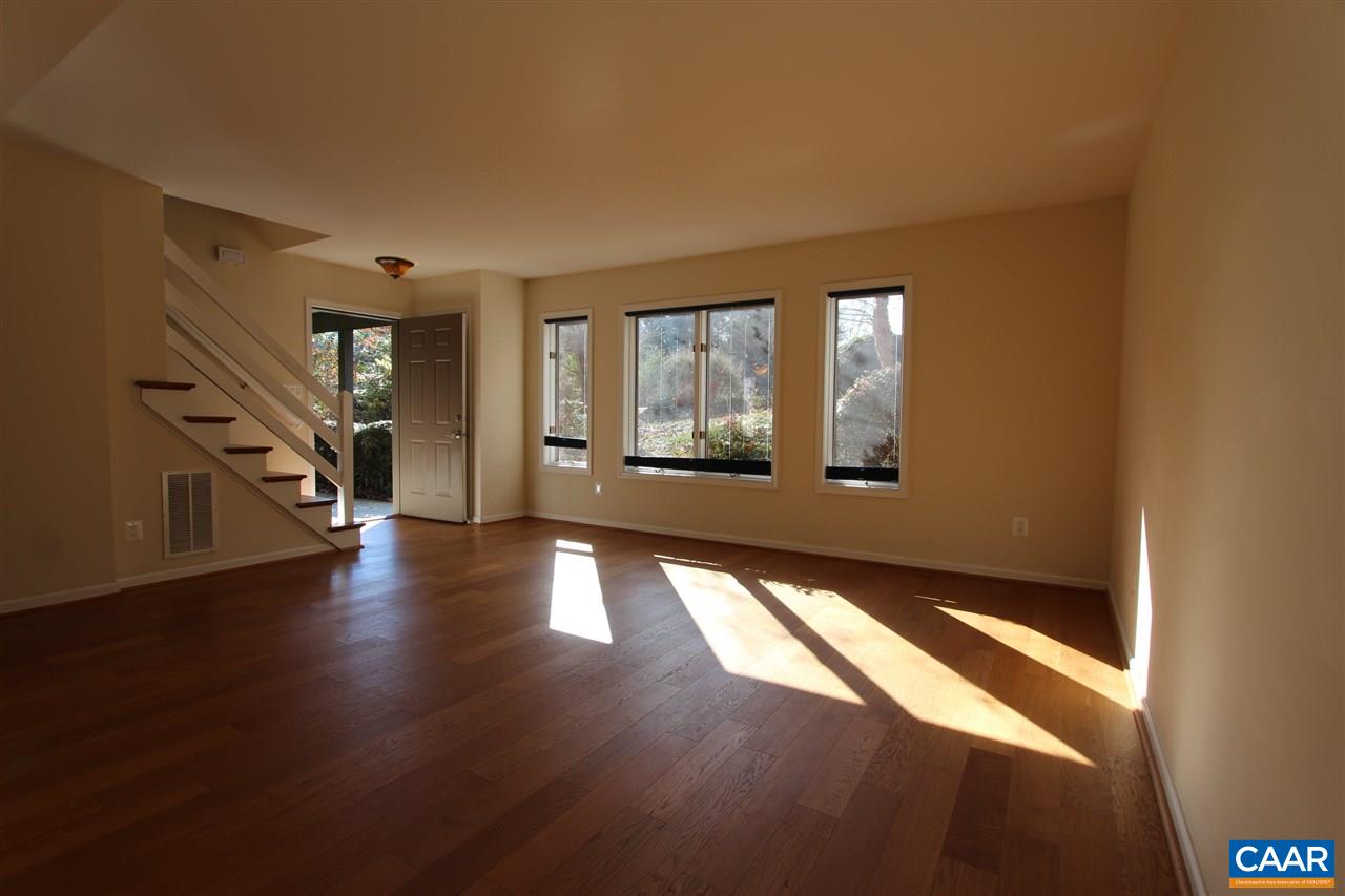 1237 Timberbranch Court Charlottesville, VA 22902 - Photo 5 of 21 Gallery Image 5