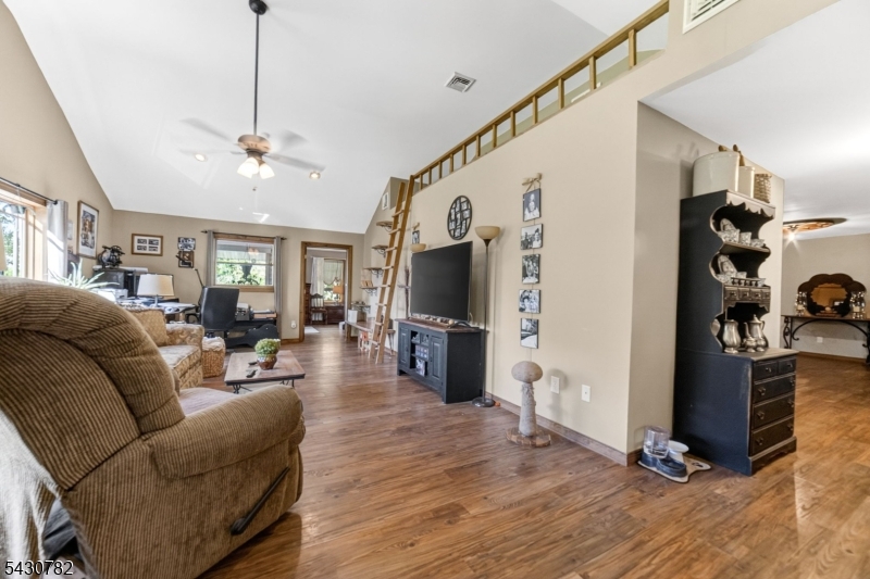 2952 River Road Phillipsburg, NJ 08865 - Photo 7 of 50 Gallery Image 7