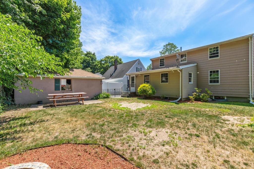 113 Roberts Road Medford, MA 02155 - Photo 29 of 32 Gallery Image 29