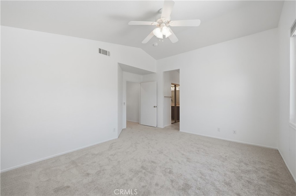 40998 Promenade Chardonnay Temecula, CA 92591 - Photo 23 of 45 Main suite