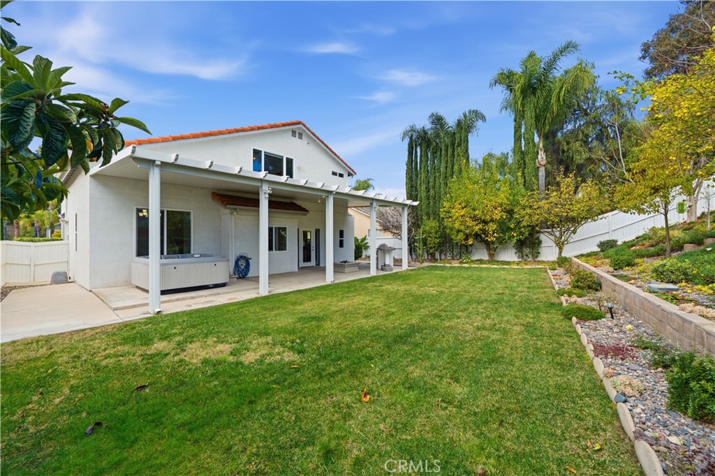 40998 Promenade Chardonnay Temecula, CA 92591 - Photo 31 of 45 Low mainternance yard