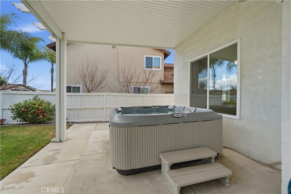 40998 Promenade Chardonnay Temecula, CA 92591 - Photo 32 of 45 Great for entertaining