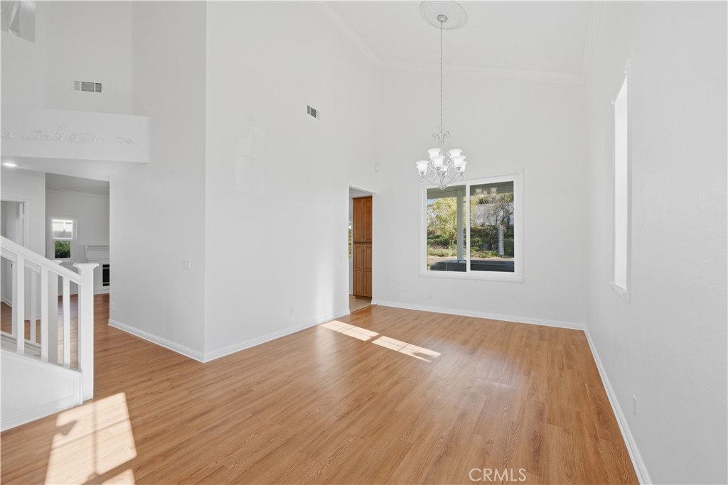 40998 Promenade Chardonnay Temecula, CA 92591 - Photo 7 of 45 Living/dining rooms
