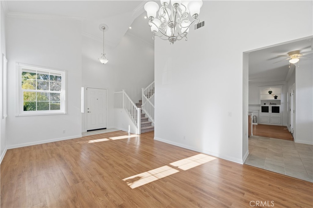 40998 Promenade Chardonnay Temecula, CA 92591 - Photo 8 of 45 Living/dining rooms