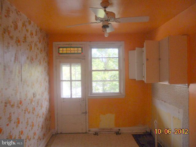 367 Marydell Road Baltimore, MD 21229 - Photo 7 of 8 Kitchen