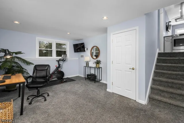 $1,075,000 | 181 Center Avenue, Chatham, NJ 07928