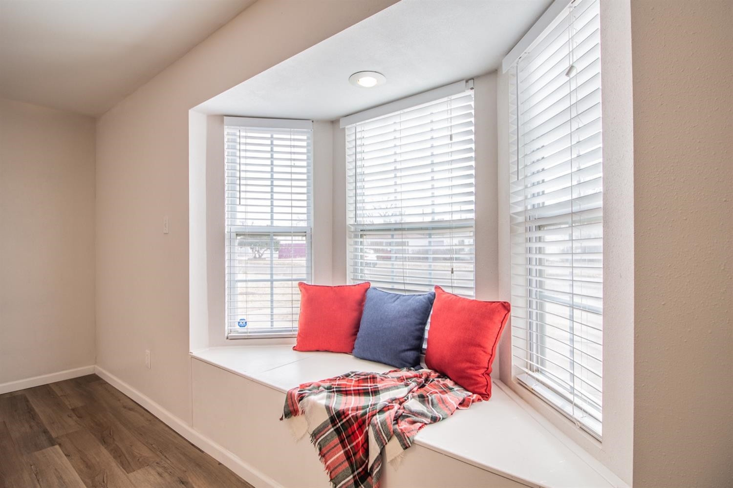 2810 40th Street Lubbock, TX 79413 - Photo 6 of 27 Photo 6