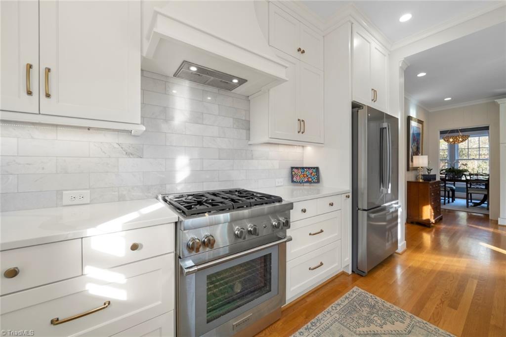 417 Arbor Road Winston-Salem, NC 27104 - Photo 11 of 50 Kitchen