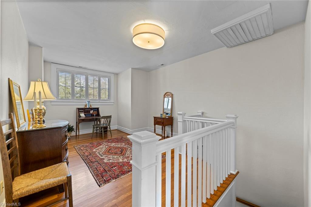 417 Arbor Road Winston-Salem, NC 27104 - Photo 29 of 50 Loft