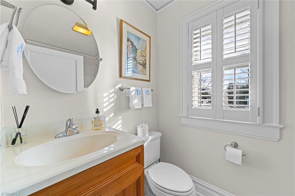 417 Arbor Road Winston-Salem, NC 27104 - Photo 35 of 50 Private Bath