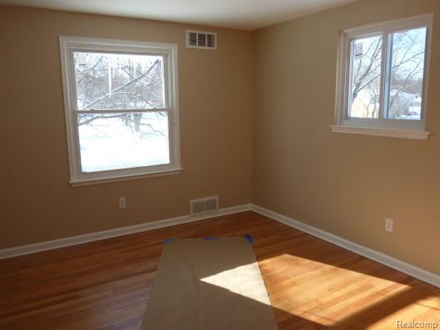 20950 Andover Road Southfield, MI 48076 - Photo 13 of 16 ANDOVER SAM 014.jpg