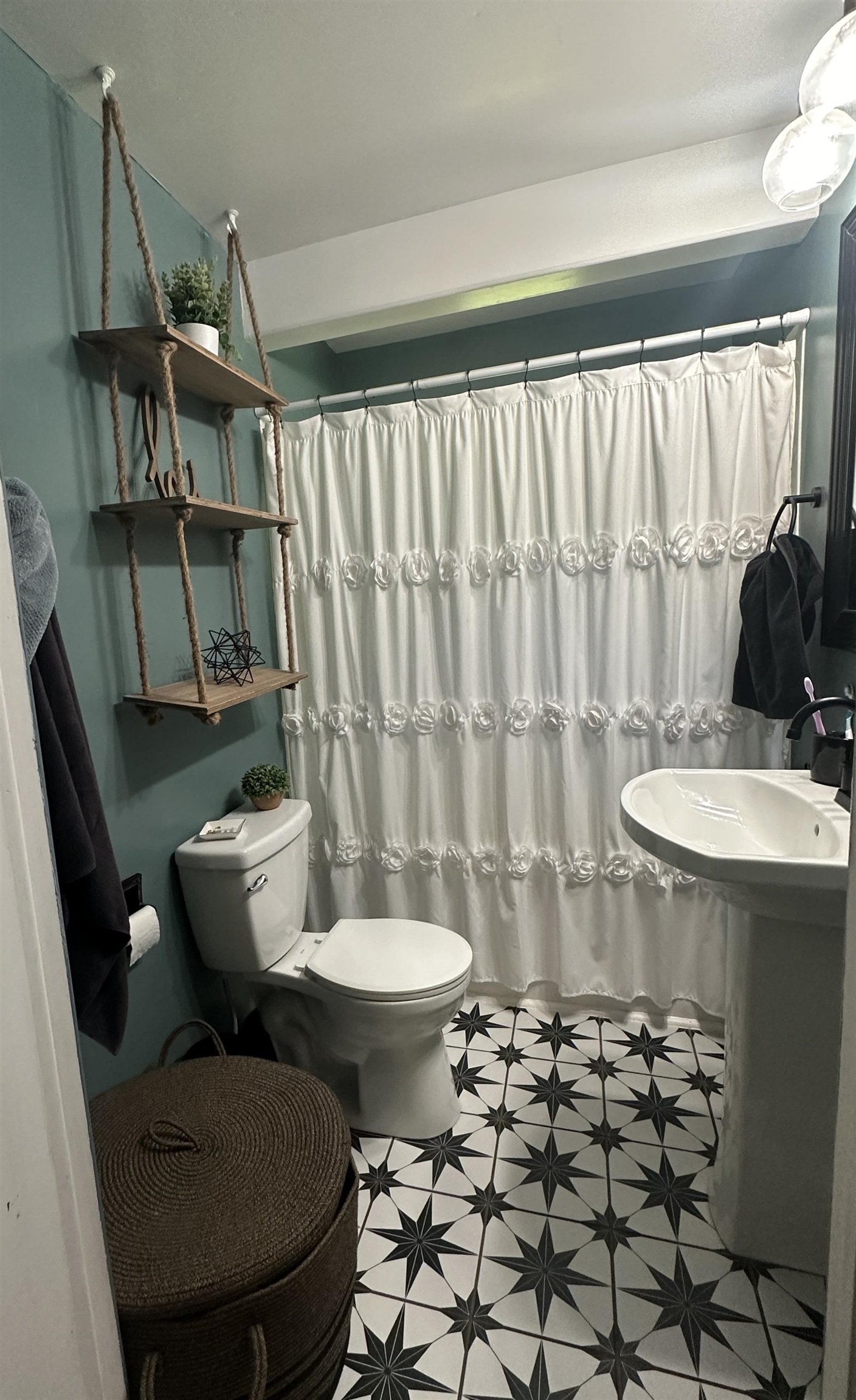 11722 Lansing Road Durand, MI 48429 - Photo 8 of 38