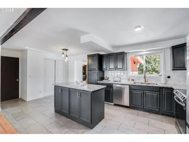 $509,900 | 20935 Southwest Anthony Court, Beaverton, OR 97003