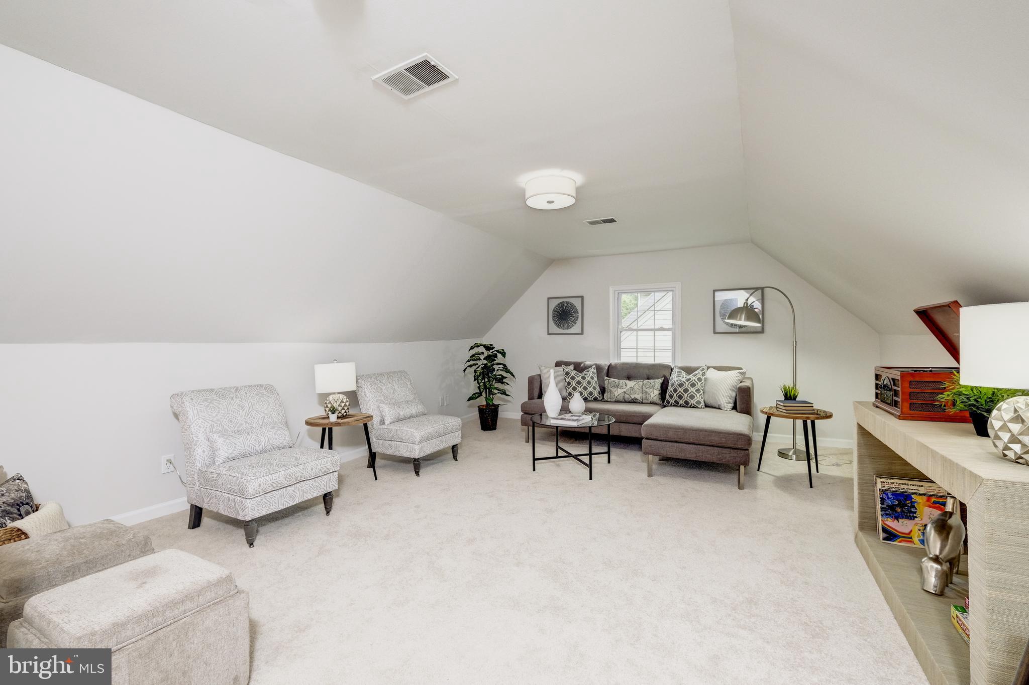 116 South Spring Street Falls Church, VA 22046 - Photo 17 of 32 Gallery Image 17